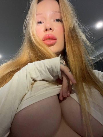 Проститутка Викуля